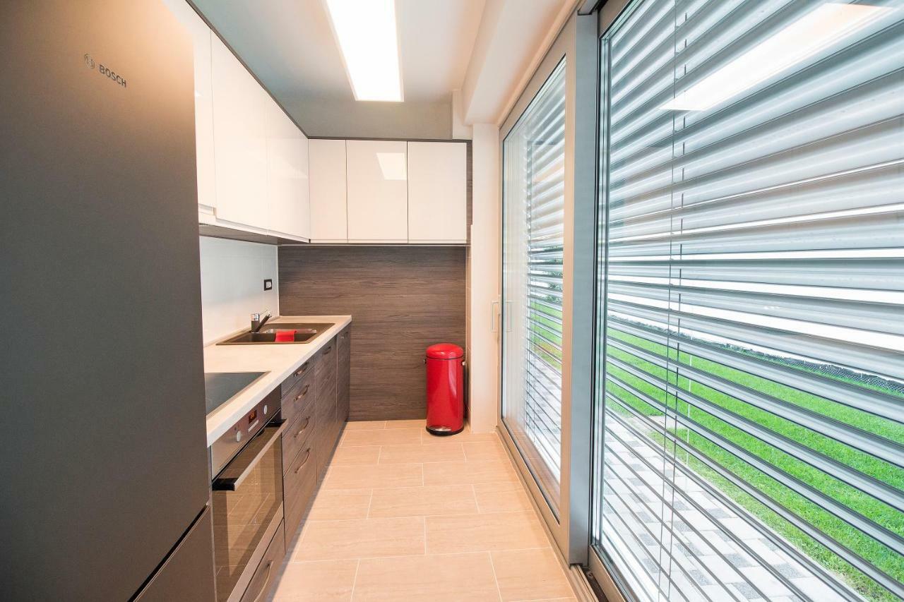 Caisa- Luxury Apartment 20 M From The Sea 자다르 외부 사진
