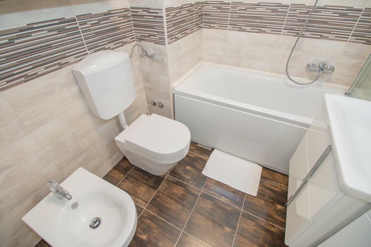 Caisa- Luxury Apartment 20 M From The Sea 자다르 외부 사진